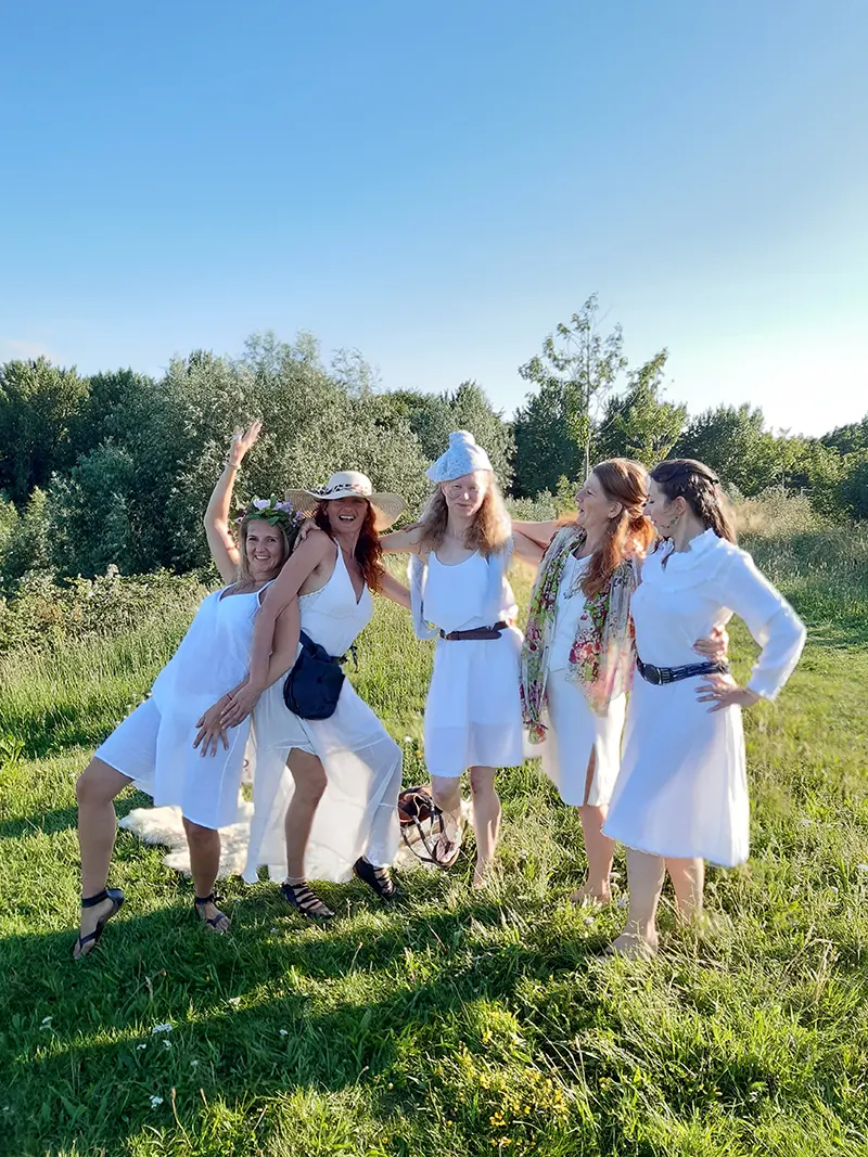 4 Pogańskie święta. Czerwonej Dakini